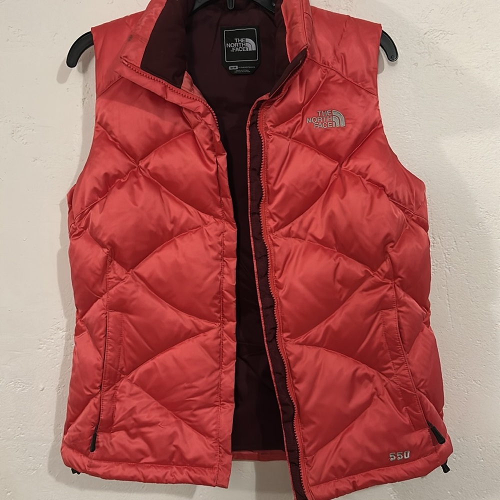 North Face 550 Fill Aconcagua Nuptse Down Quilted Puffer Vest Coral - Picture 3 of 10